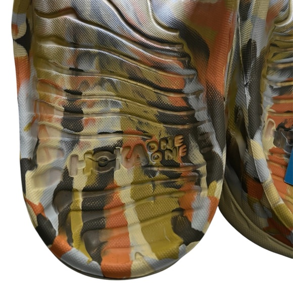 Hoka Colorful Slide Sandals size 6 w - Picture 5 of 7